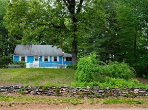 84 Hemlock Dr, Fitchburg MA 01420