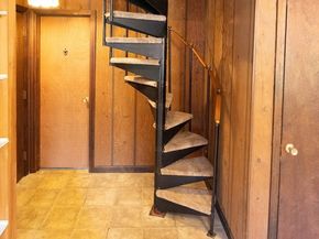 84 Hemlock Dr, Fitchburg MA 01420