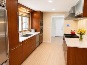 34 Blossomcrest Rd, Lexington MA 02421