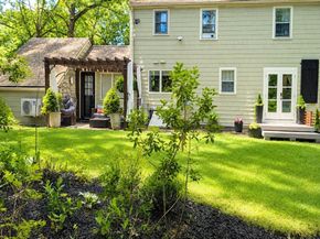 34 Blossomcrest Rd, Lexington MA 02421