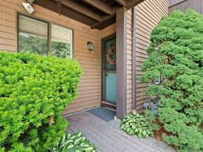 26 Wilson St 12, Marlborough MA 01752