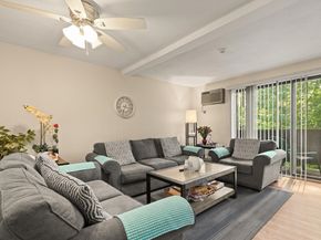 26 Wilson St 12, Marlborough MA 01752