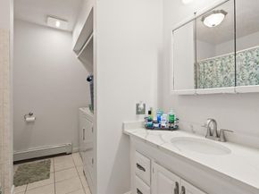 26 Wilson St 12, Marlborough MA 01752