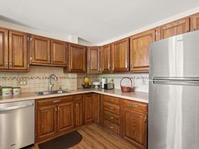 26 Wilson St 12, Marlborough MA 01752
