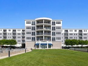 550 Pleasant Street 411, Winthrop MA 02152