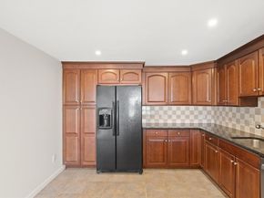 145 Essex Avenue 519, Gloucester MA 01930