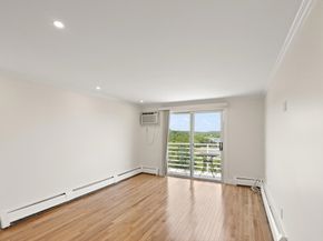 145 Essex Avenue 519, Gloucester MA 01930