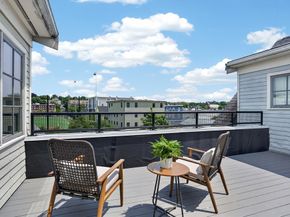 17 Ivaloo St 6, Somerville MA 02143