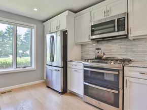 11 Brassie Way 11, North Reading MA 01864