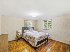 14 Clearview Dr, Framingham MA 01701