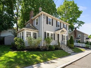10 Barclay Road, Boston MA 02132