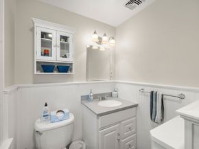 10 Barclay Road, Boston MA 02132