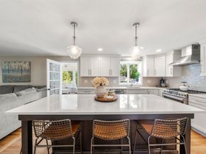 26 Crabtree Lane, Abington MA 02351