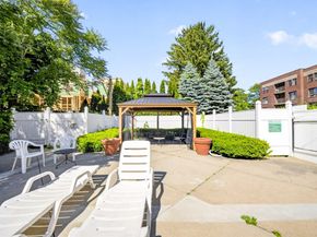 14 Heron St 208, Boston MA 02132