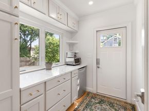 155 Adams Ave, Newton MA 02458