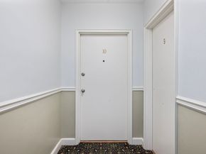 56 Elm 10, Worcester MA 01609