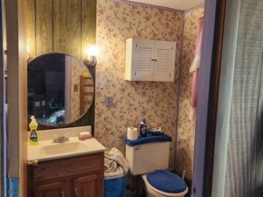 133 Woodlawn Rd, Athol MA 01331