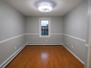 7 Rolling Ridge Rd, Rutland MA 01543