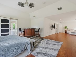 23 Goodnow Lane, Framingham MA 01702