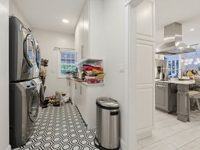 23 Goodnow Lane, Framingham MA 01702