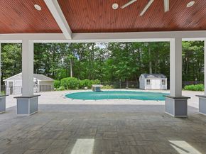23 Goodnow Lane, Framingham MA 01702