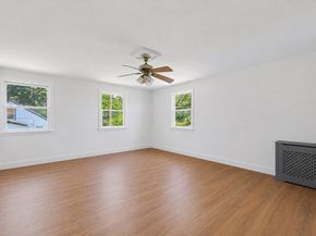 11 3rd Ave, Chelmsford MA 01863
