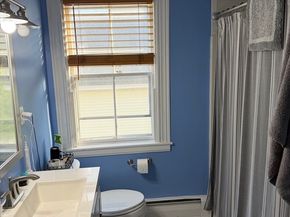 40-44 Cottage St, Leominster MA 01453