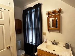 40-44 Cottage St, Leominster MA 01453