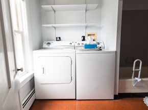 40-44 Cottage St, Leominster MA 01453