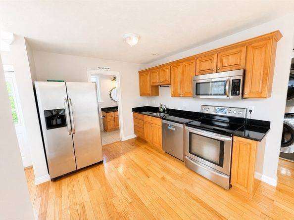 55 Hill Street, Hopedale MA 01747