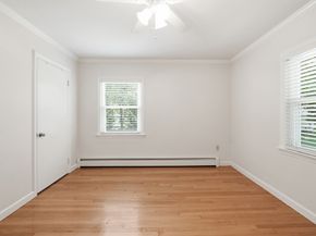 22 Maxdale Rd, Worcester MA 01602