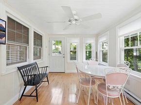 22 Maxdale Rd, Worcester MA 01602