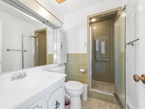 48 Bigelow Ave 28, Watertown MA 02472