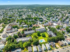 48 Bigelow Ave 28, Watertown MA 02472