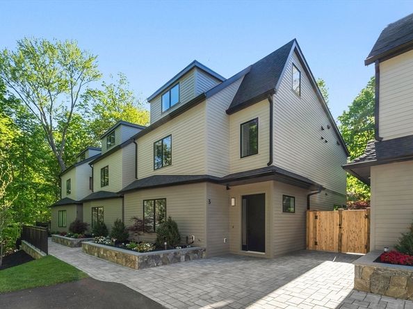 956 Walnut Street 2, Newton MA 02461