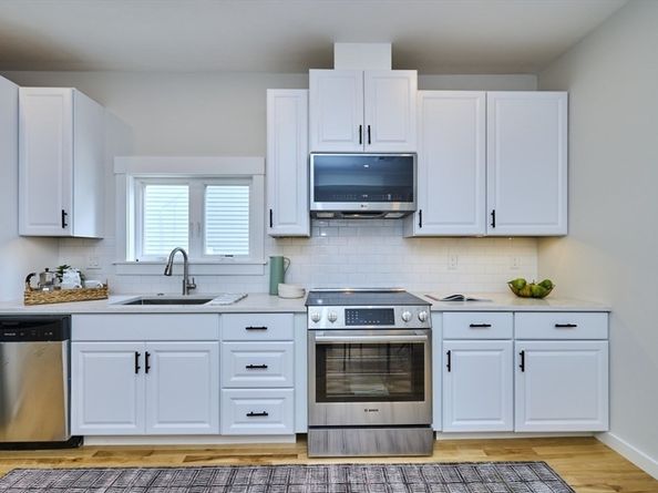 17 Macarthur Street 2, Somerville MA 02143