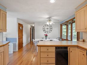 81 Highland Ave, Holden MA 01520
