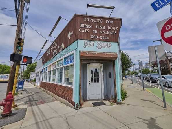 55 Elm St, Somerville MA 02144