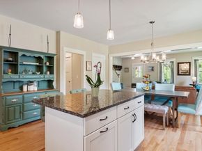 5 Powell St B, Harvard MA 01434