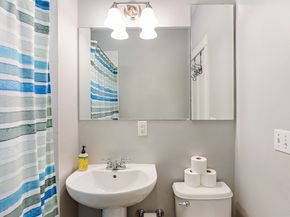 25 Banks St 2, Somerville MA 02144