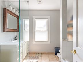 25 Banks St 2, Somerville MA 02144
