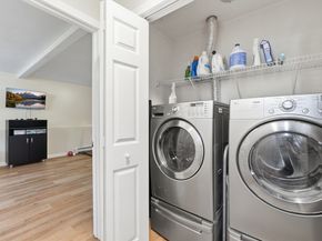 15 Primrose Street, Worcester MA 01604