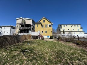 10 School St, Boston MA 02124