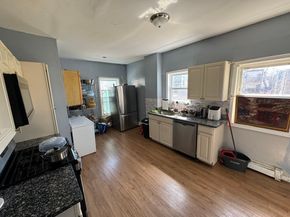 10 School St, Boston MA 02124