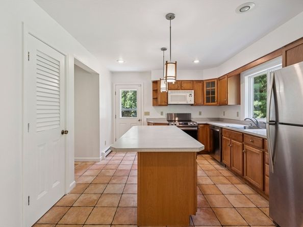 23 Crystal Spring Road, Mattapoisett MA 02739