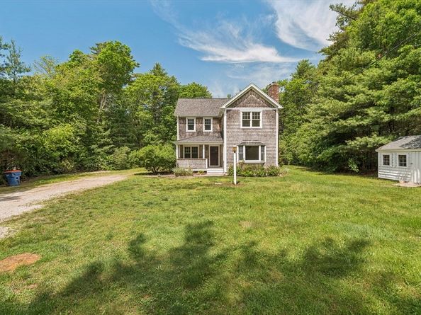 23 Crystal Spring Road, Mattapoisett MA 02739