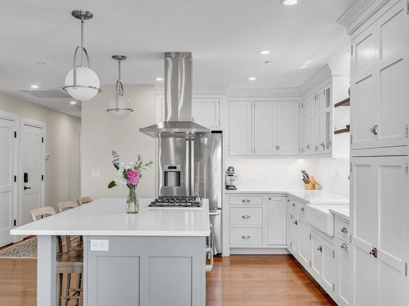 284 Bunker Hill St. 4, Boston MA 02129