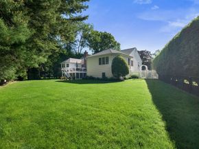180 Meetinghouse Circle, Needham MA 02492