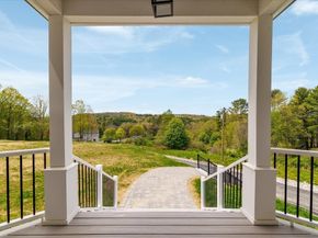 4 Eagleton S, Spencer MA 01562