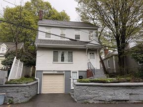 18 Pleasant St, Fitchburg MA 01420